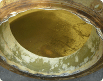 氈布粘結(jié)，易離層，抗腐蝕性能差