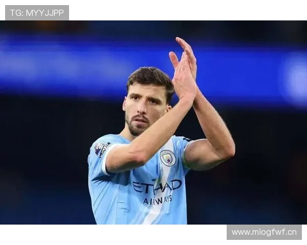 鲁本·迪亚斯助曼城防线稳固，持续展示顶级防守能力