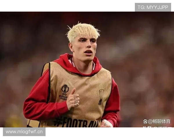 加纳乔：从青年队冠军到一线队爆点的生涯阶段解析