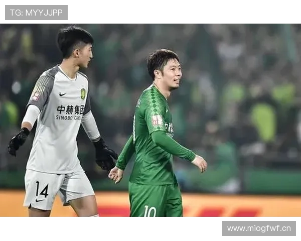 国安防线豆腐渣崩盘！阵容老化与管理混乱成争冠软肋，该如何自救？