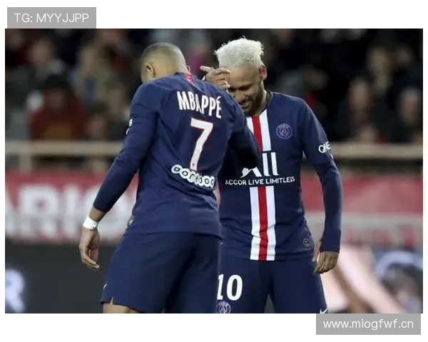 凯恩vs希勒 英格兰第一中锋之争 数据与地位差距在哪