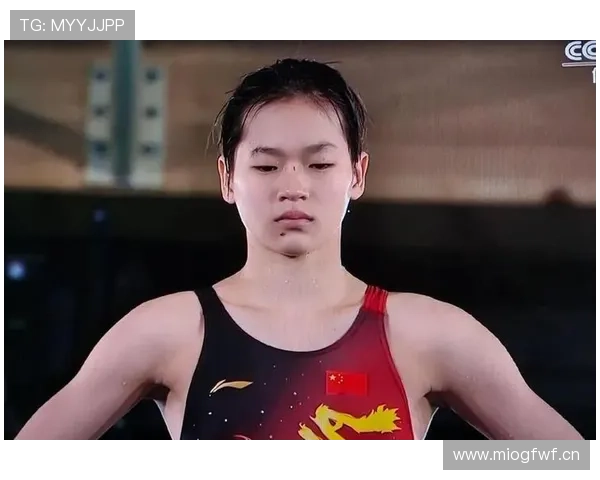 全红婵今天又被拍到去逛奢侈品街，谁能想到她水花背后还有这样的爱好？